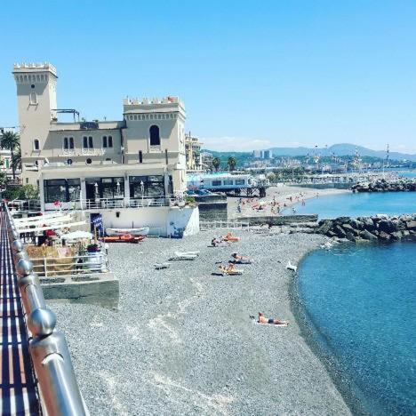 La Casetta A Due Passi Dal Mare ジェノヴァ エクステリア 写真